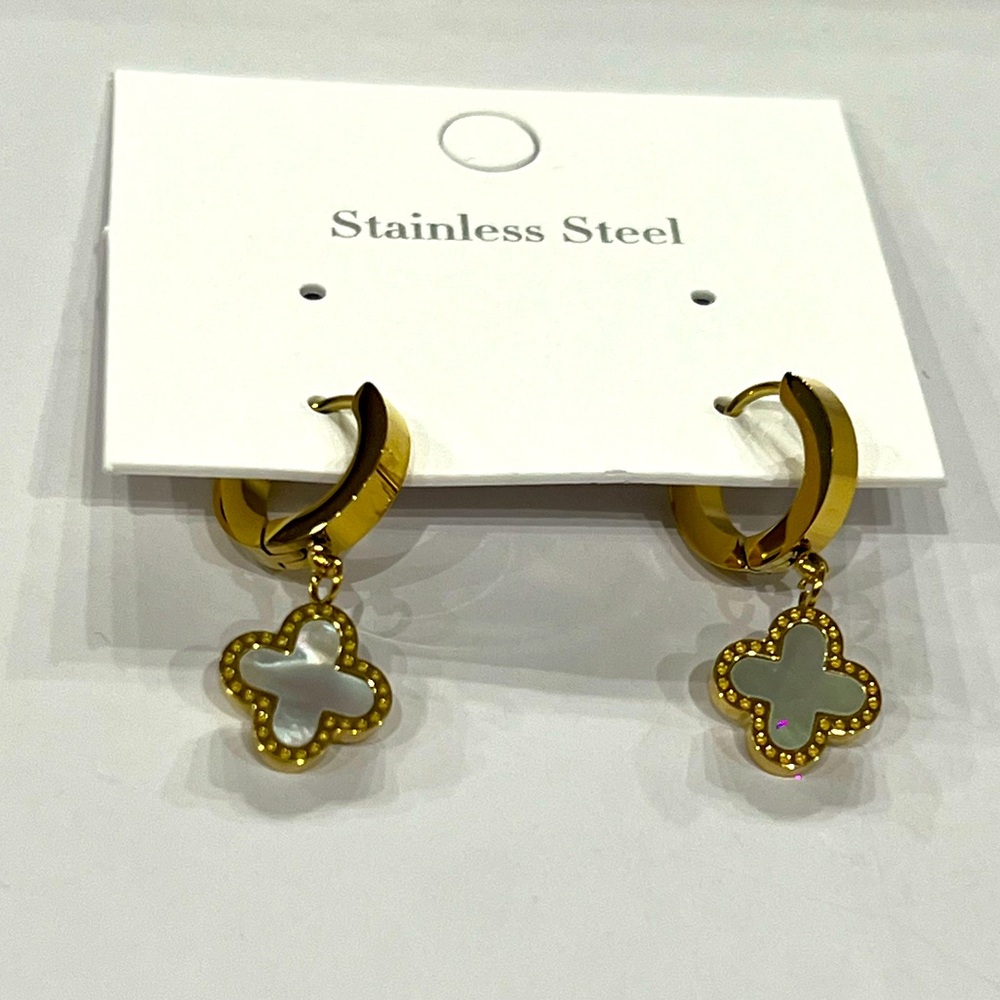 Clover earrings Gold and Shimmer Silver stainless Steal